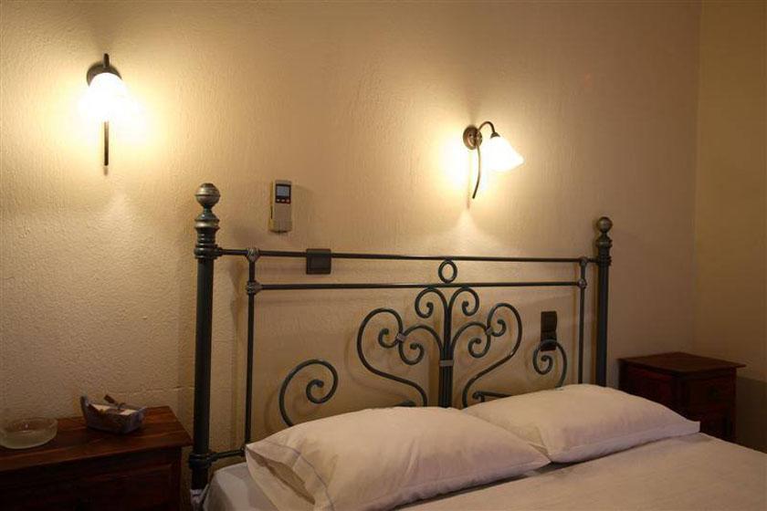 Mirsinia Apartments - Skopelos Loutraki  Екстериор снимка