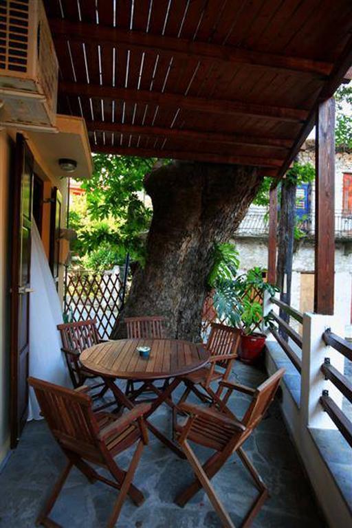 Mirsinia Apartments - Skopelos Loutraki  Екстериор снимка